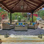 Large Pool Garden, Billiard, Peaceful Area, Near To The Sea, Coral Bay Paphos 페이야