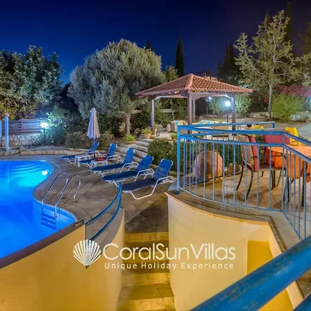 Large Pool Garden, Billiard, Peaceful Area, Near To The Sea, Coral Bay Paphos Вилла *