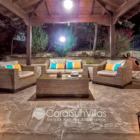 Large Pool Garden, Billiard, Peaceful Area, Near To The Sea, Coral Bay Paphos Villa *