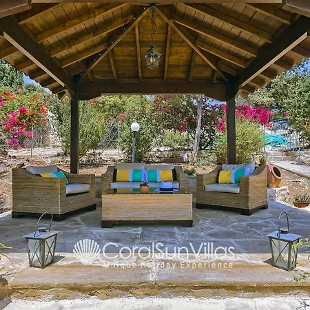 Large Pool Garden, Billiard, Peaceful Area, Near To The Sea, Coral Bay Paphos Villa *