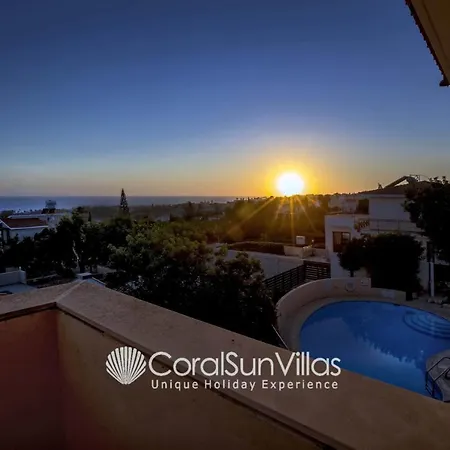 Large Pool Garden, Billiard, Peaceful Area, Near To The Sea, Coral Bay Paphos Πέγεια