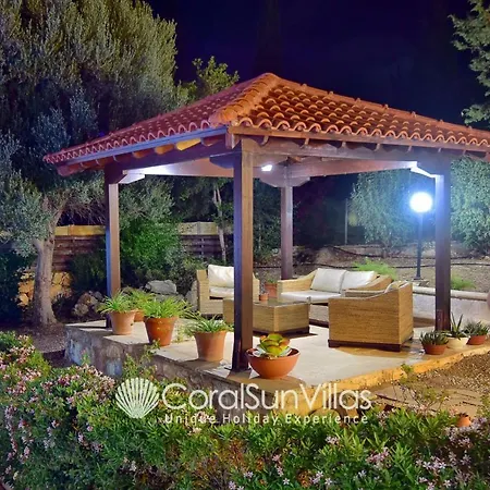 Large Pool Garden, Billiard, Peaceful Area, Near To The Sea, Coral Bay Paphos Pégeia
