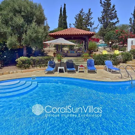 Large Pool Garden, Billiard, Peaceful Area, Near To The Sea, Coral Bay Paphos Вилла *