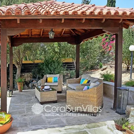 Large Pool Garden, Billiard, Peaceful Area, Near To The Sea, Coral Bay Paphos * Пейя