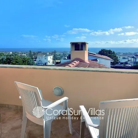 Villa Large Pool Garden, Billiard, Peaceful Area, Near To The Sea, Coral Bay Paphos