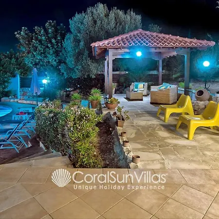 Large Pool Garden, Billiard, Peaceful Area, Near To The Sea, Coral Bay Paphos Villa *