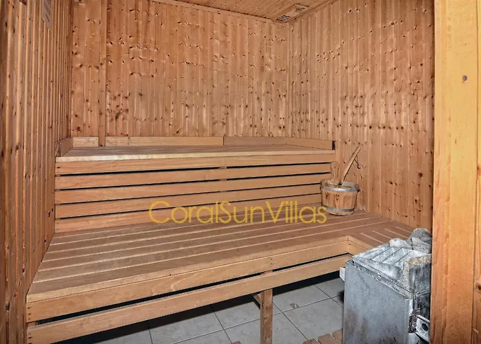 Vila Large Pool Garden, Billiard, Peaceful Area, Near To The Sea, Coral Bay Paphos Pegeia