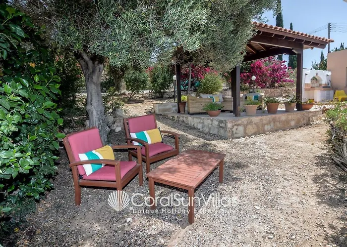Large Pool Garden, Billiard, Peaceful Area, Near To The Sea, Coral Bay Paphos Villa Peyia