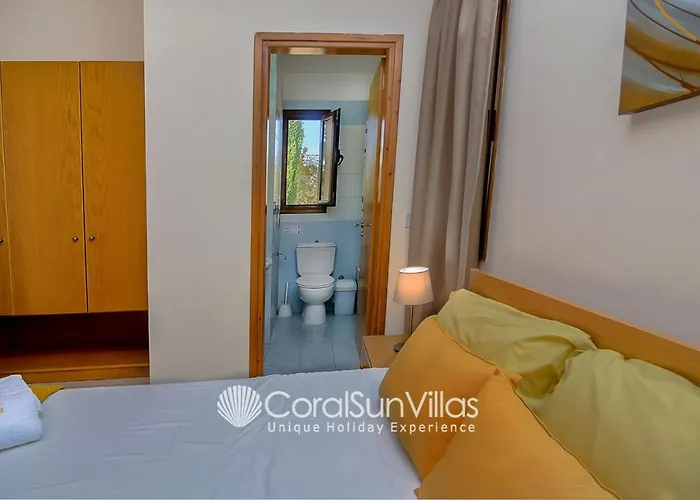 Large Pool Garden, Billiard, Peaceful Area, Near To The Sea, Coral Bay Paphos *