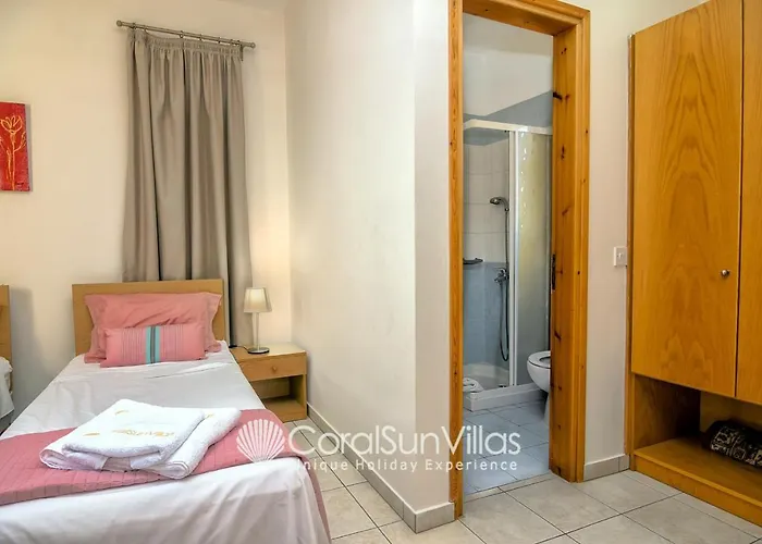 Large Pool Garden, Billiard, Peaceful Area, Near To The Sea, Coral Bay Paphos