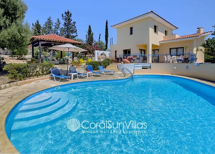 Large Pool Garden, Billiard, Peaceful Area, Near To The Sea, Coral Bay Paphos Villa *
