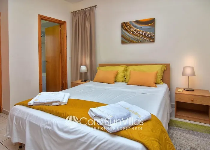 Large Pool Garden, Billiard, Peaceful Area, Near To The Sea, Coral Bay Paphos Villa *