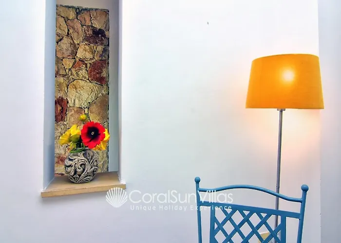 Large Pool Garden, Billiard, Peaceful Area, Near To The Sea, Coral Bay Paphos * Peyia