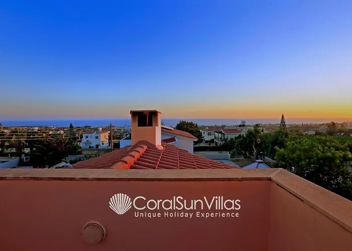 Large Pool Garden, Billiard, Peaceful Area, Near To The Sea, Coral Bay Paphos Vila Pegeia